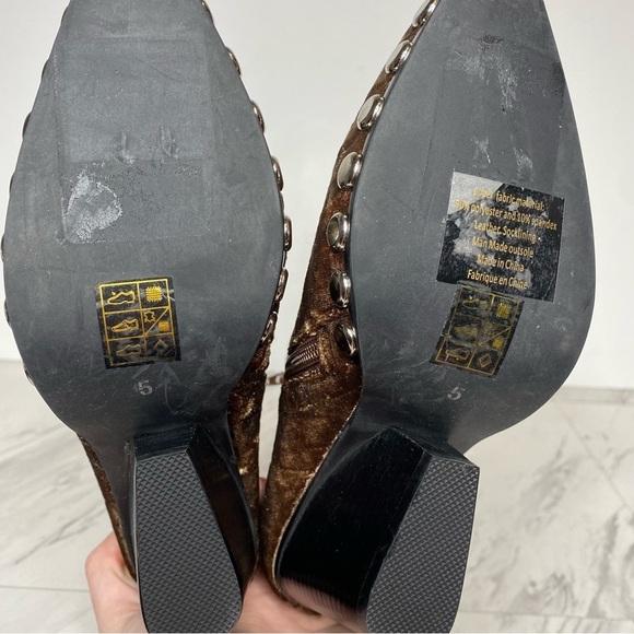 New! Jeffrey Campbell Walton Brown Velvet Western Bootie 5 - Picture 12 of 15